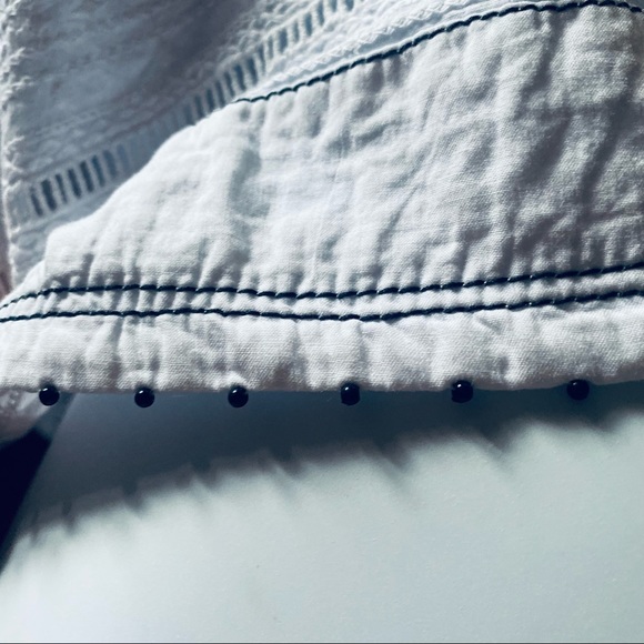 FINAL PRICE SAYLOR White Crochet Off Shoulder - Picture 3 of 9